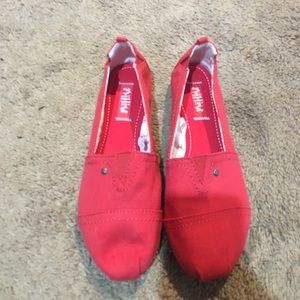 New red Mad Paw shoes, 8